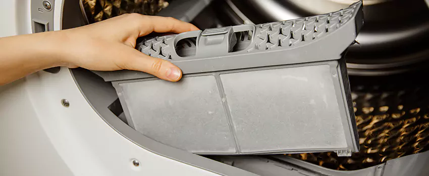 Signs Of A Clogged Dryer Lint Trap in West Allis, Wisconsin